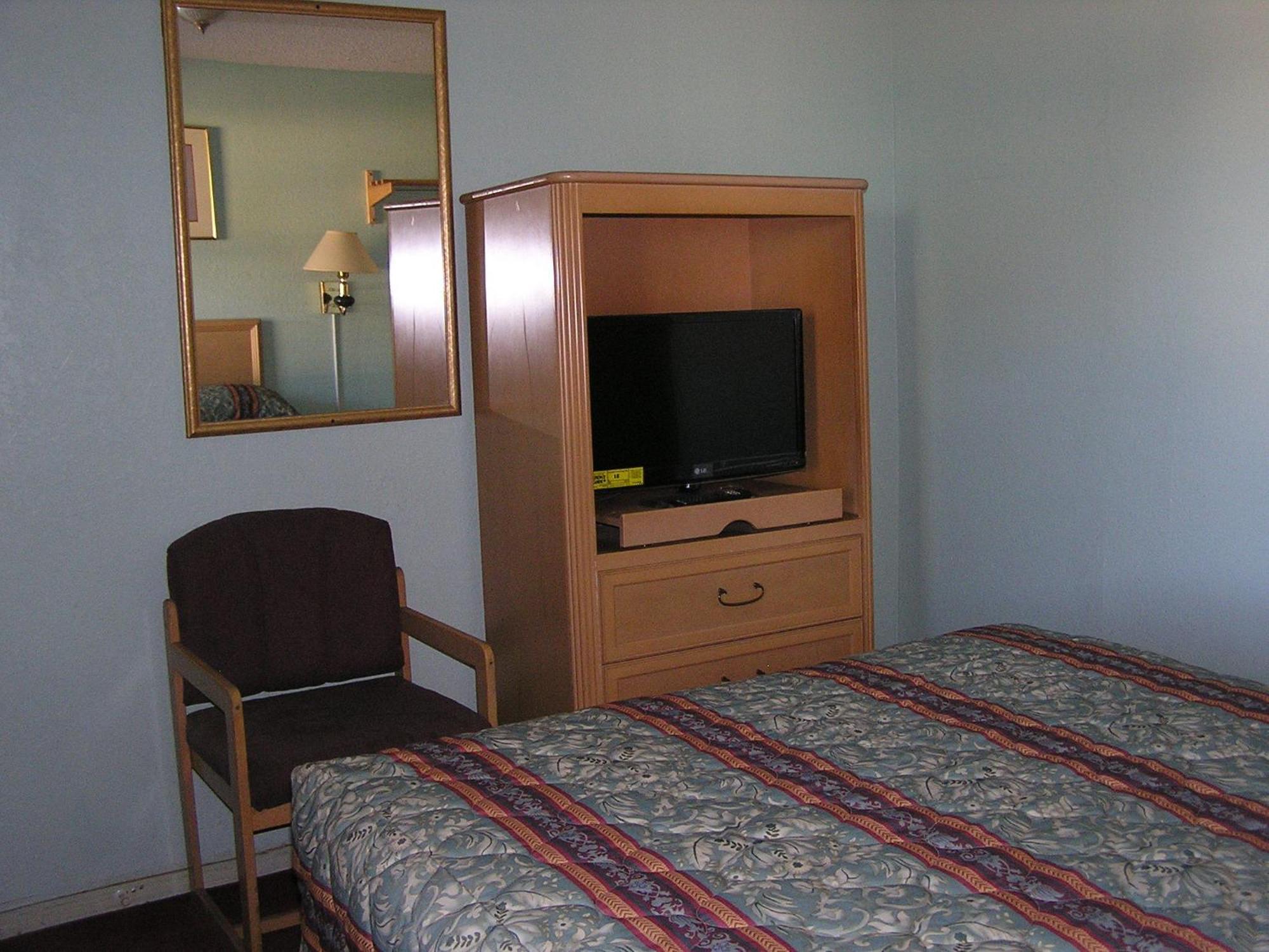 American Inn Motel Many Экстерьер фото